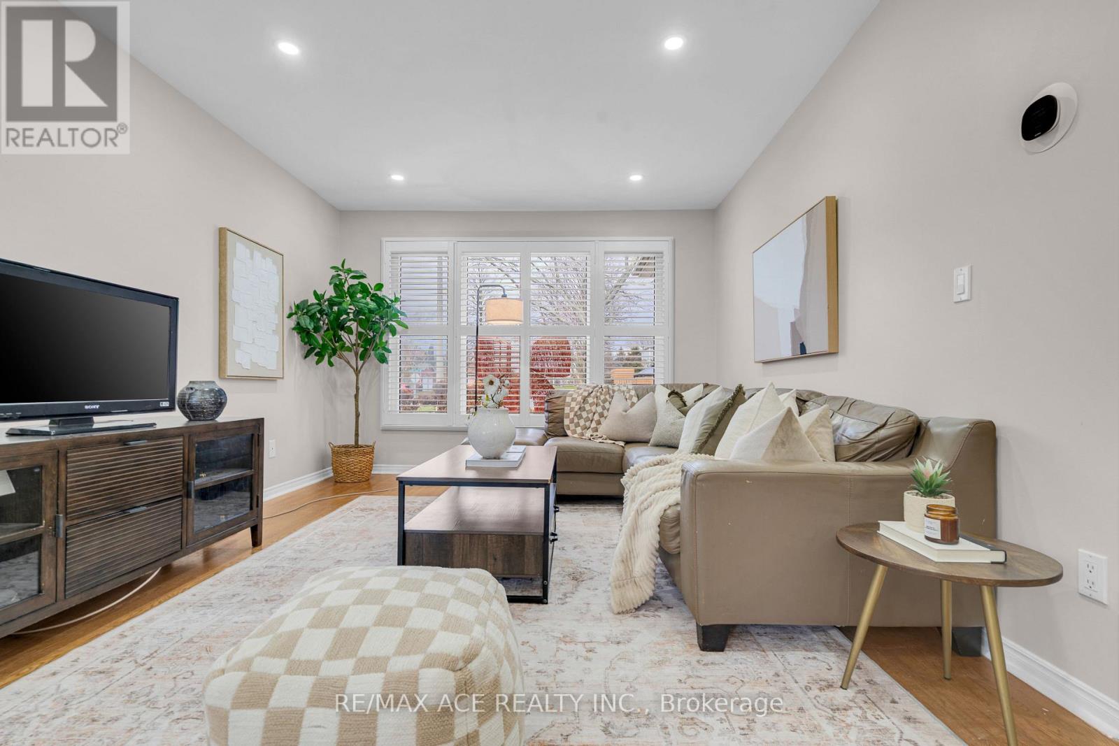 52 Foster Creek Drive, Clarington, Ontario  L1B 1G4 - Photo 14 - E12763806