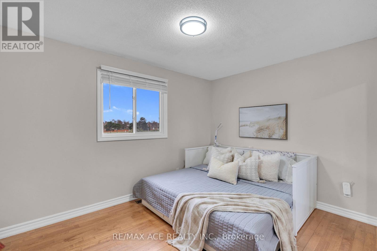 52 Foster Creek Drive, Clarington, Ontario  L1B 1G4 - Photo 28 - E12763806