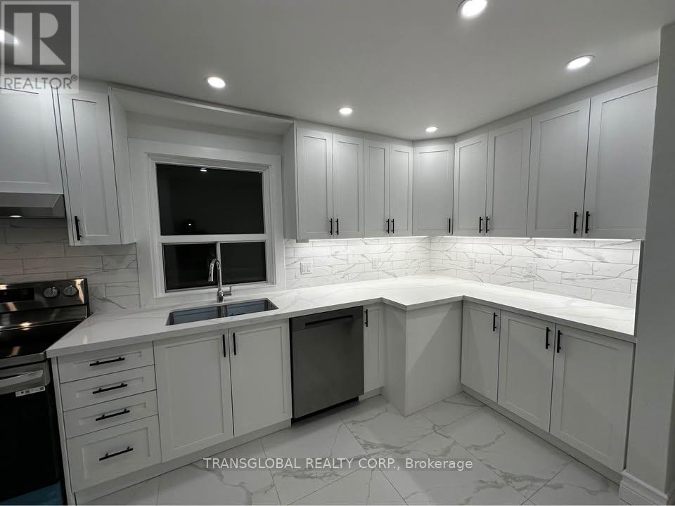 Main - 10 Anticosti Drive, Toronto, Ontario  M1J 1V5 - Photo 3 - E12763872