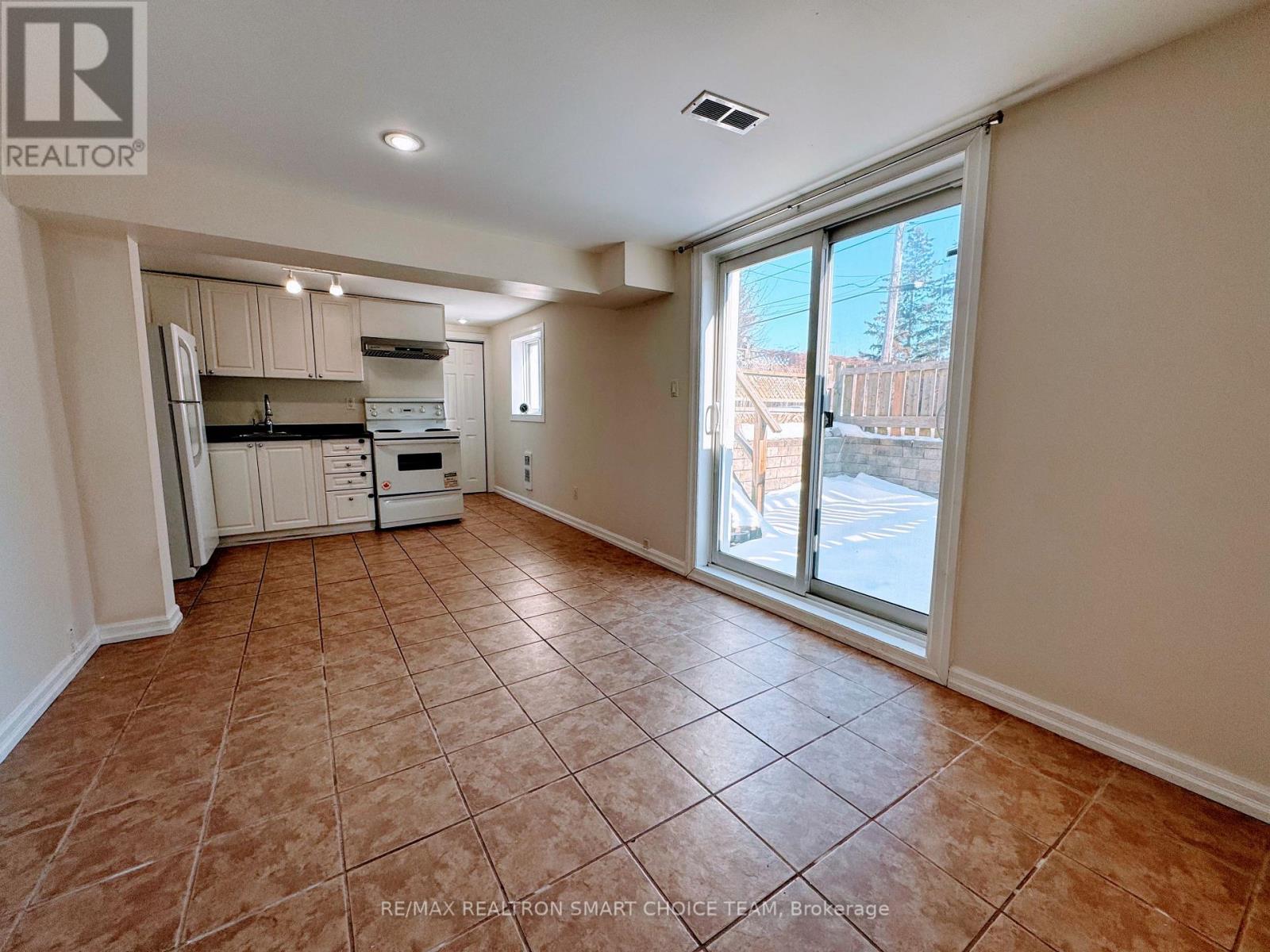 Bsmt - 45 Bryant Road, Ajax, Ontario  L1S 2Y5 - Photo 8 - E12763878