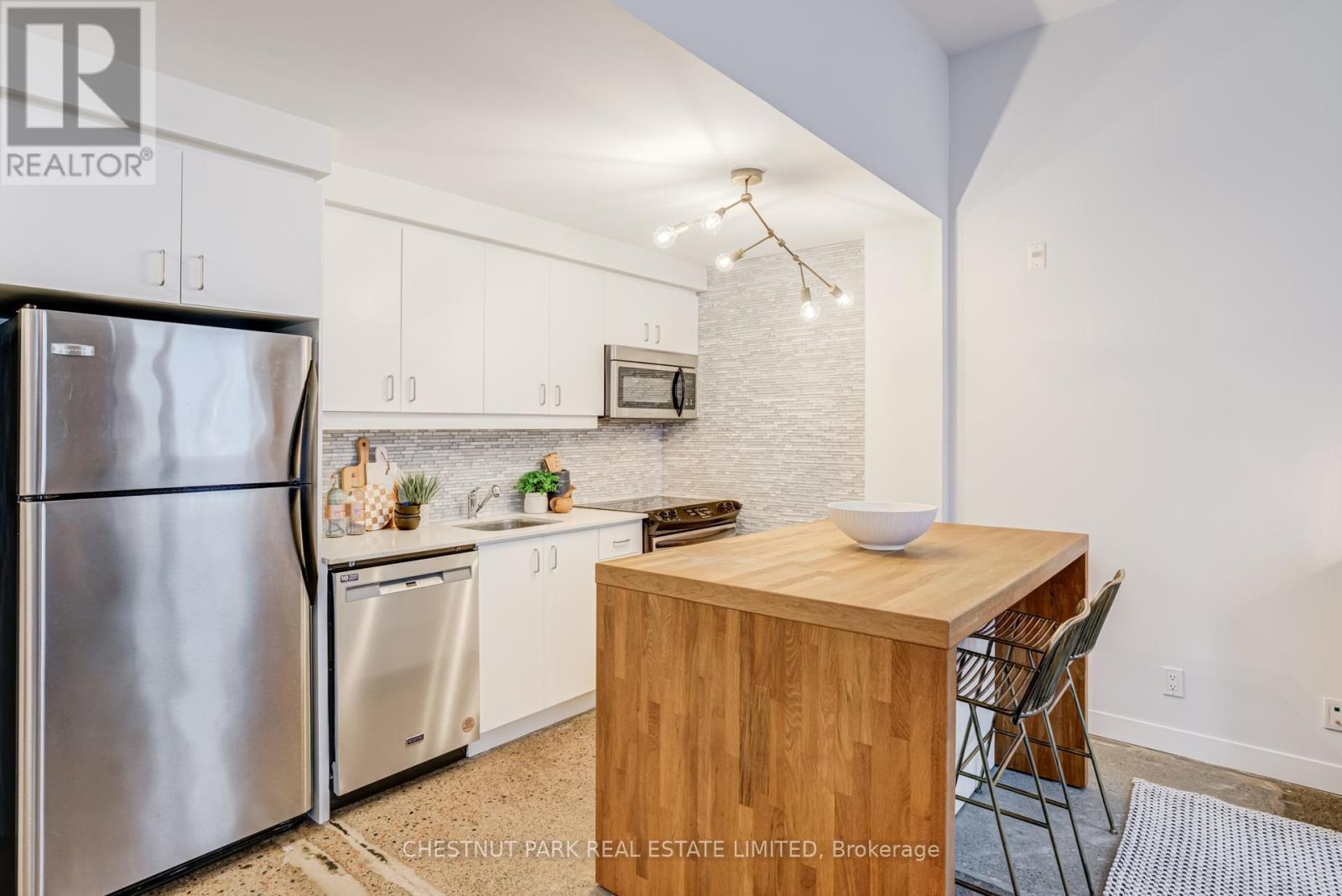 225 - 201 Carlaw Avenue, Toronto, Ontario  M4M 2S3 - Photo 10 - E12763902