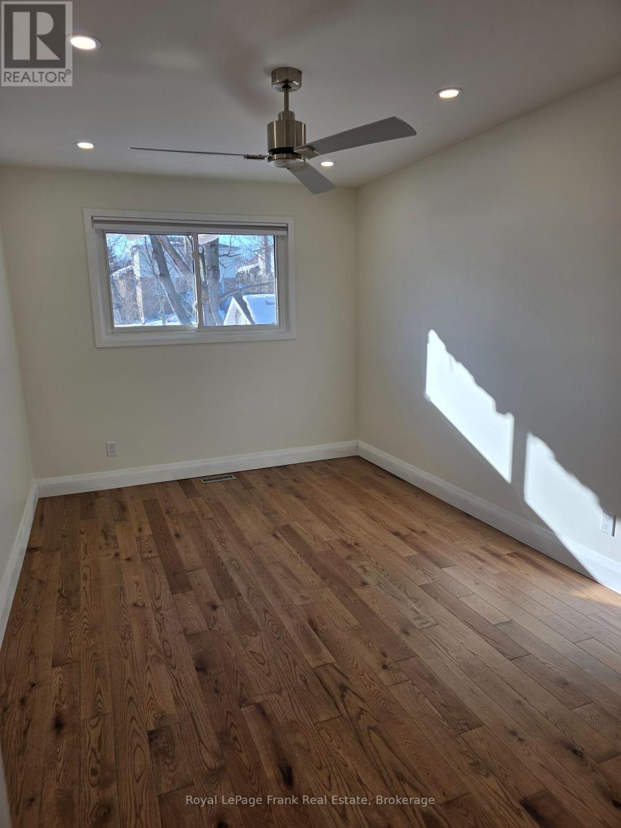 660a Chipmunk Street, Pickering, Ontario  L1W 2W1 - Photo 17 - E12763914