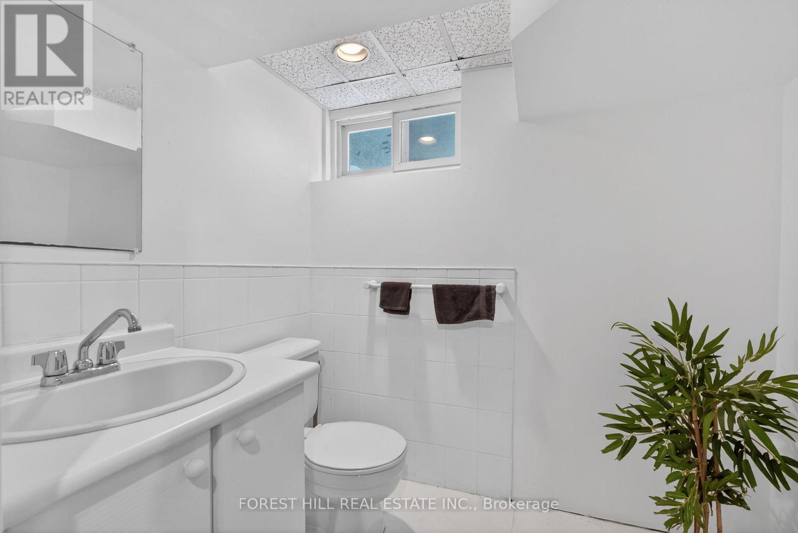 151 Dawes Road, Toronto, Ontario  M4C 5C1 - Photo 28 - E12763938