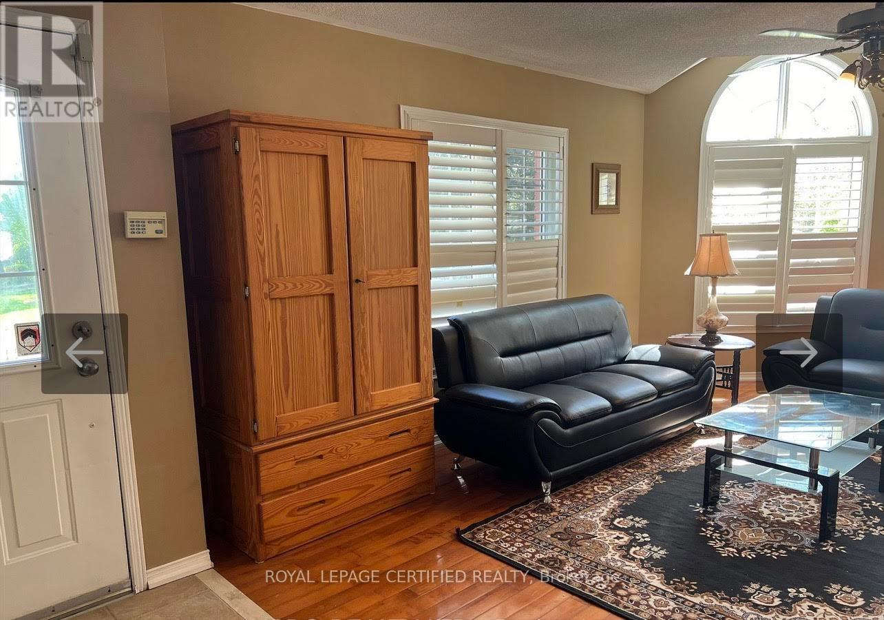 1059 Shoal Point Road, Ajax, Ontario  L1Z 1K5 - Photo 15 - E12763960