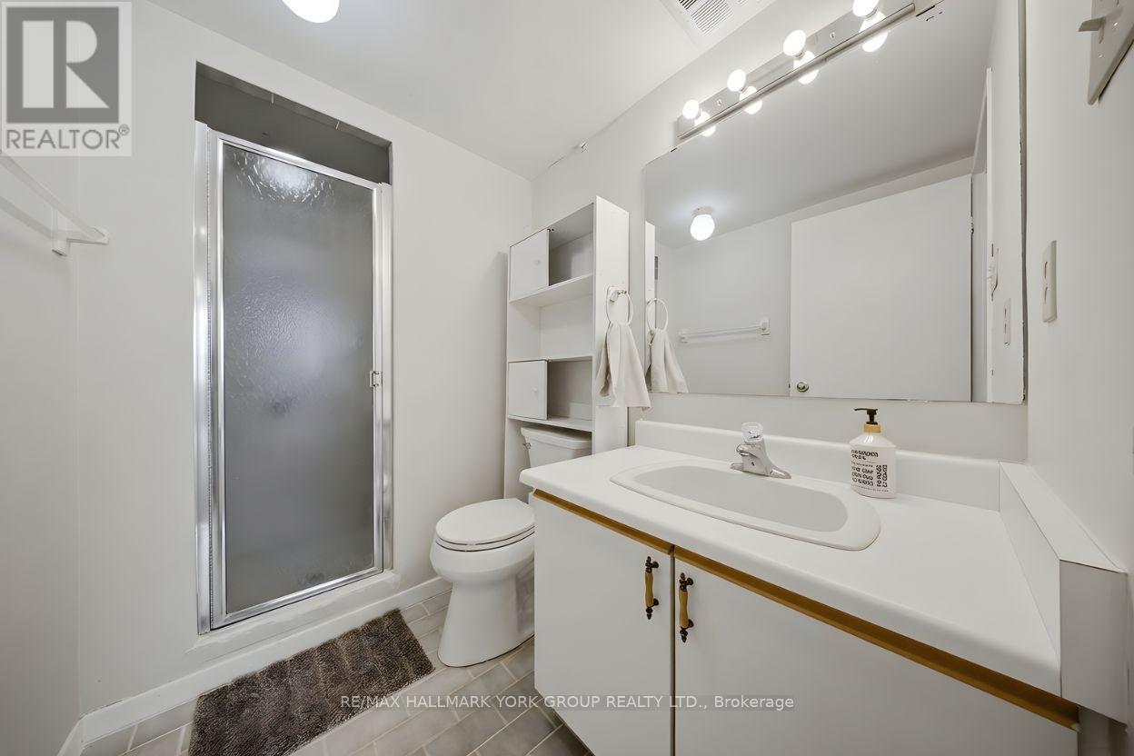 604 - 250 Davis Drive, Newmarket, Ontario  L3Y 7T7 - Photo 15 - N12763794