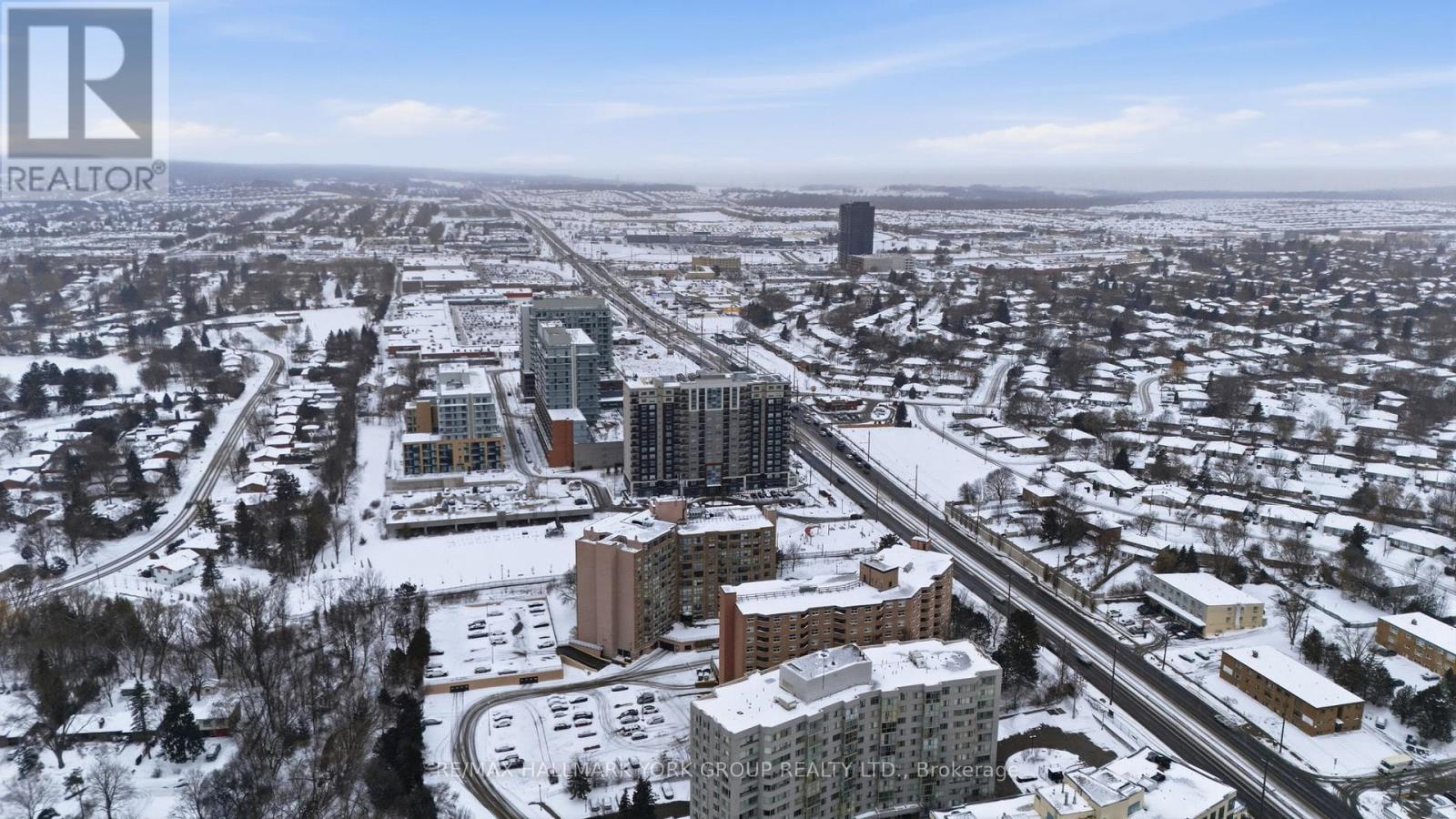 604 - 250 Davis Drive, Newmarket, Ontario  L3Y 7T7 - Photo 25 - N12763794