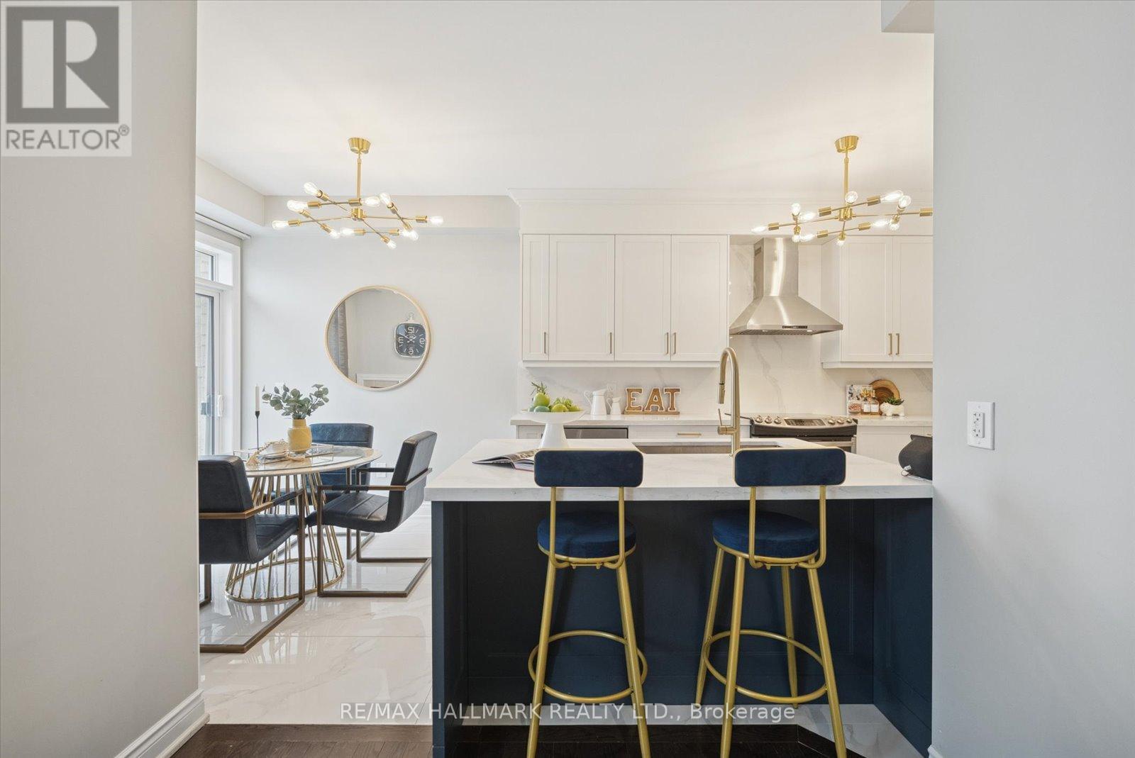 62 Ruffle Lane, Richmond Hill, Ontario  L4E 0W3 - Photo 11 - N12763796