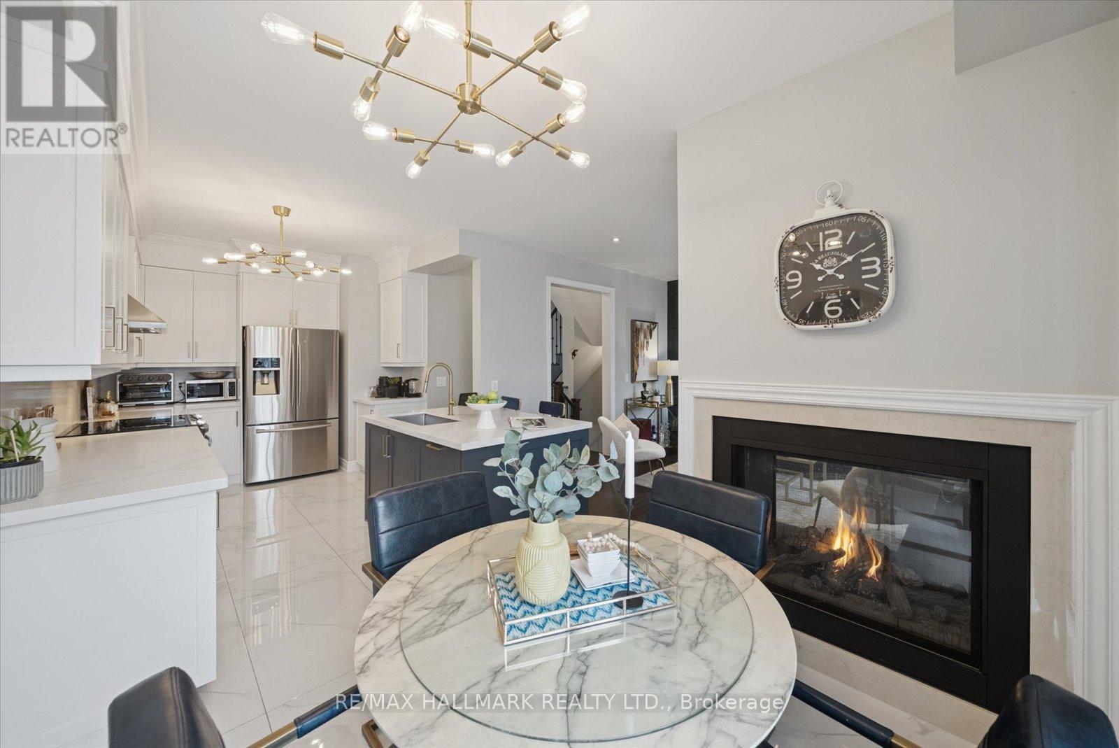 62 Ruffle Lane, Richmond Hill, Ontario  L4E 0W3 - Photo 18 - N12763796