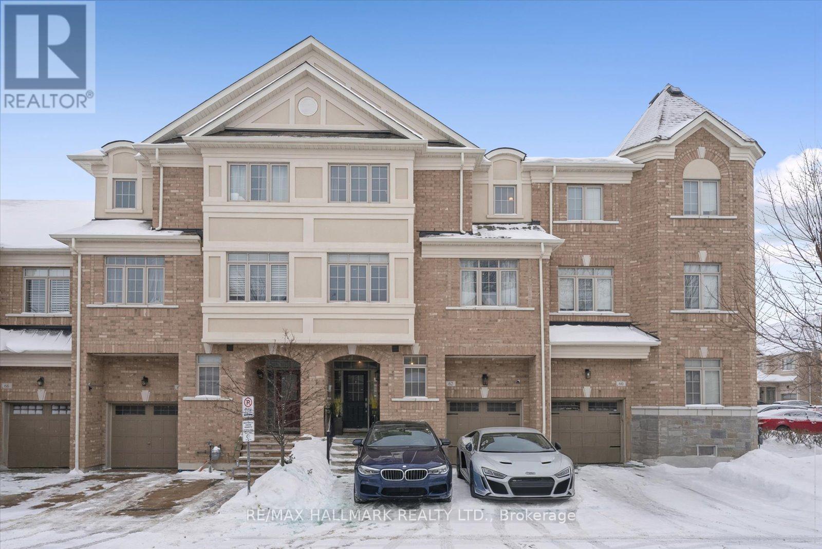 62 Ruffle Lane, Richmond Hill, Ontario  L4E 0W3 - Photo 2 - N12763796
