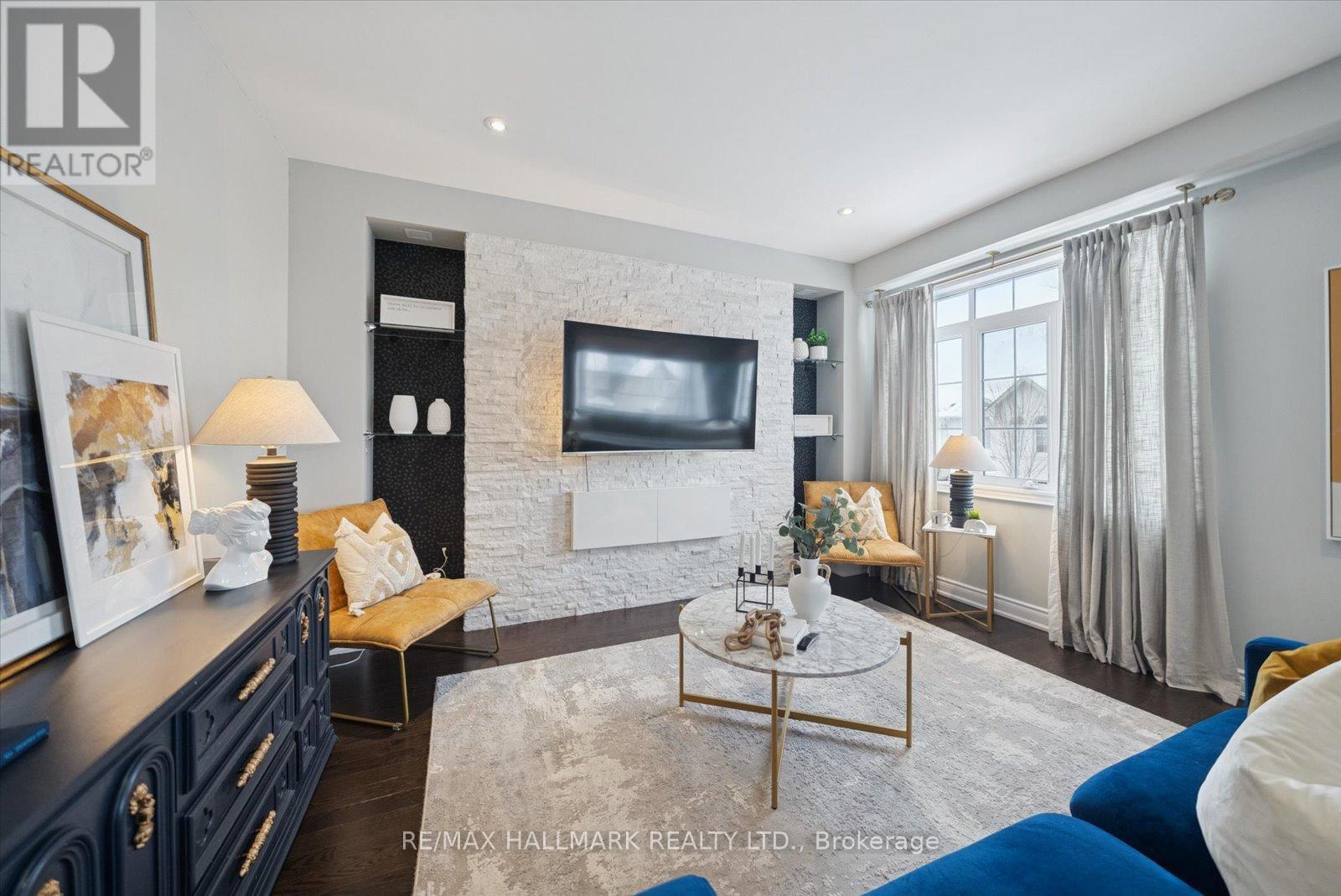 62 Ruffle Lane, Richmond Hill, Ontario  L4E 0W3 - Photo 20 - N12763796