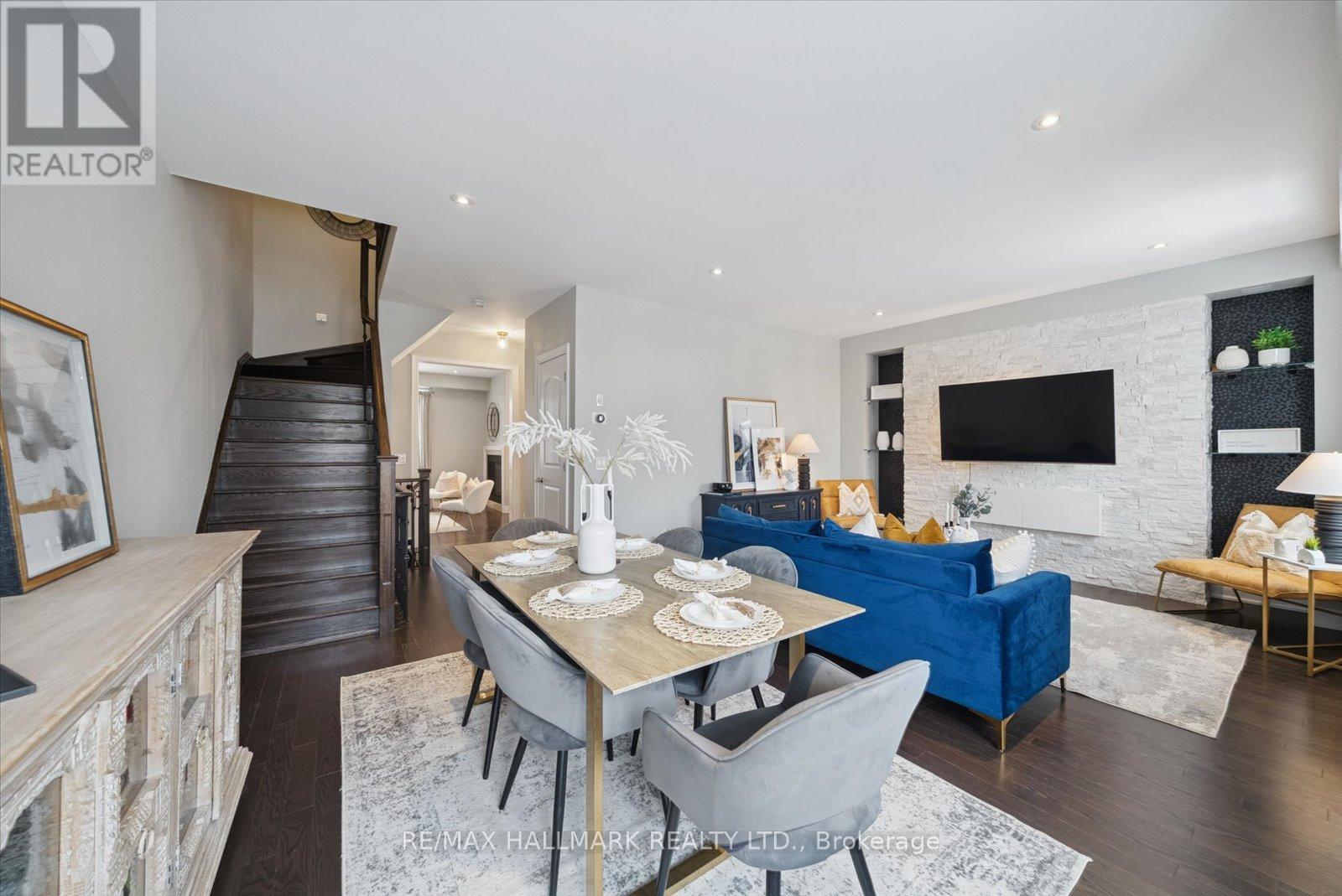 62 Ruffle Lane, Richmond Hill, Ontario  L4E 0W3 - Photo 22 - N12763796