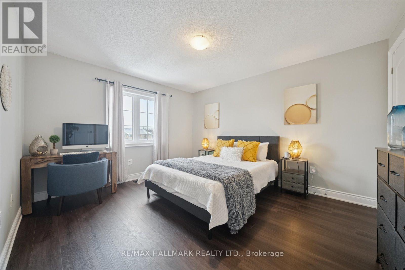 62 Ruffle Lane, Richmond Hill, Ontario  L4E 0W3 - Photo 34 - N12763796