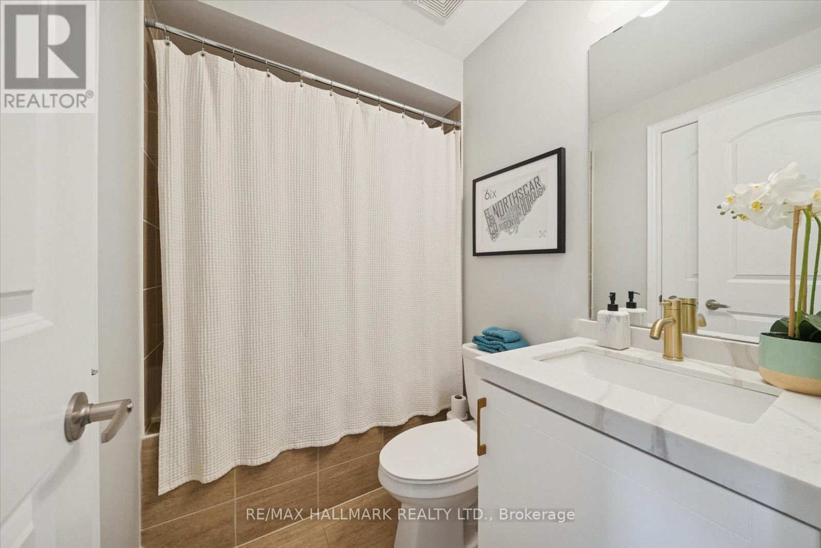 62 Ruffle Lane, Richmond Hill, Ontario  L4E 0W3 - Photo 36 - N12763796