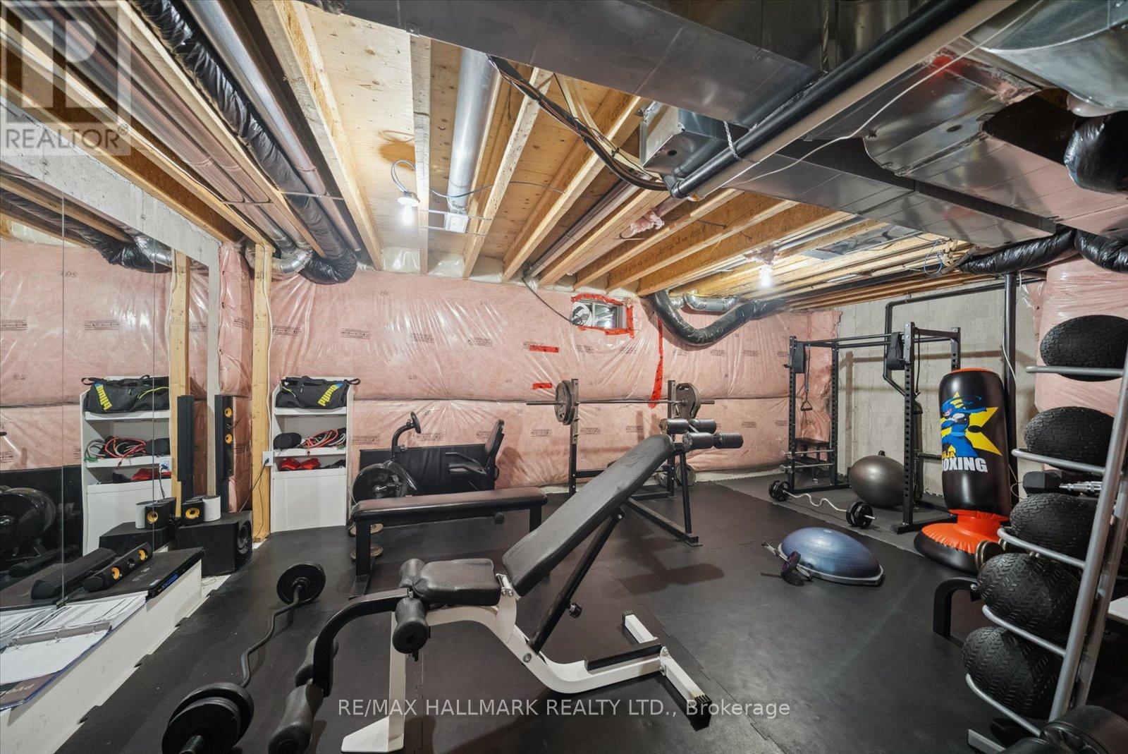 62 Ruffle Lane, Richmond Hill, Ontario  L4E 0W3 - Photo 37 - N12763796