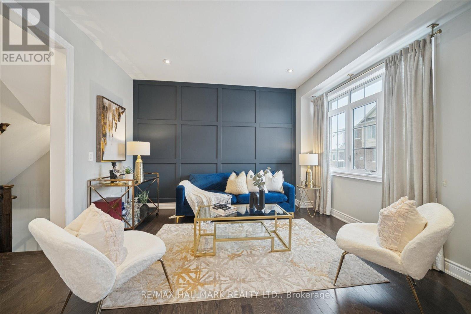 62 Ruffle Lane, Richmond Hill, Ontario  L4E 0W3 - Photo 9 - N12763796