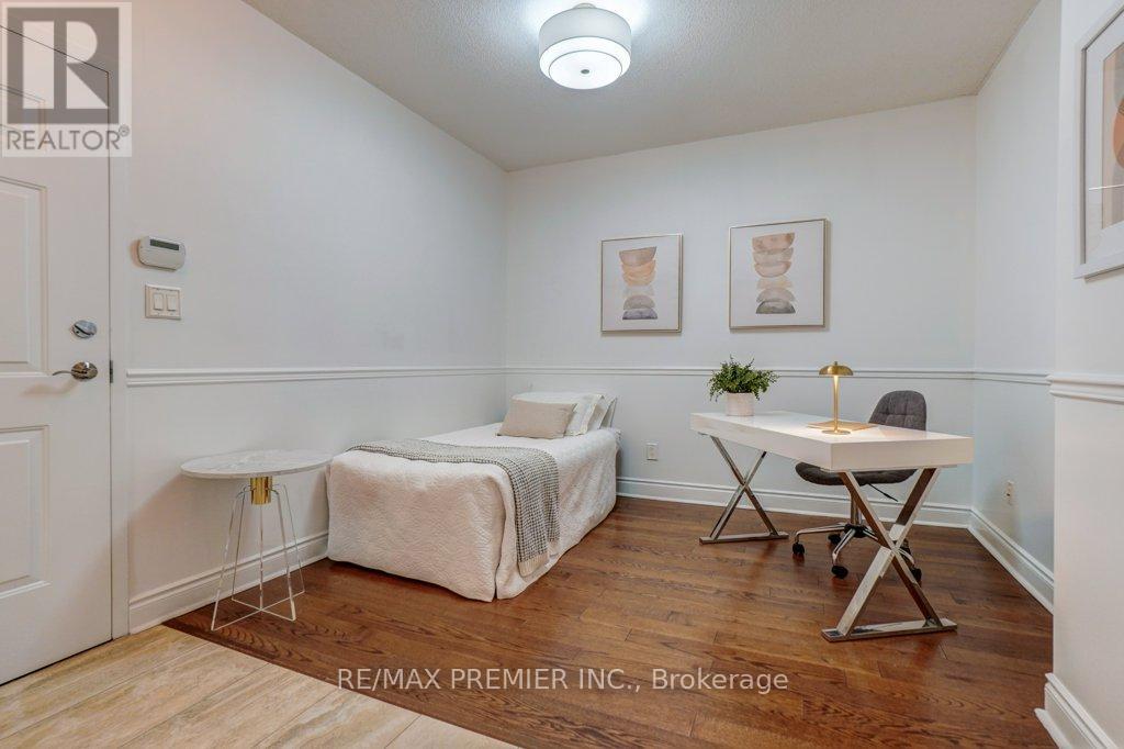 401 - 160 Woodbridge Avenue, Vaughan, Ontario  L4L 0B8 - Photo 20 - N12763930