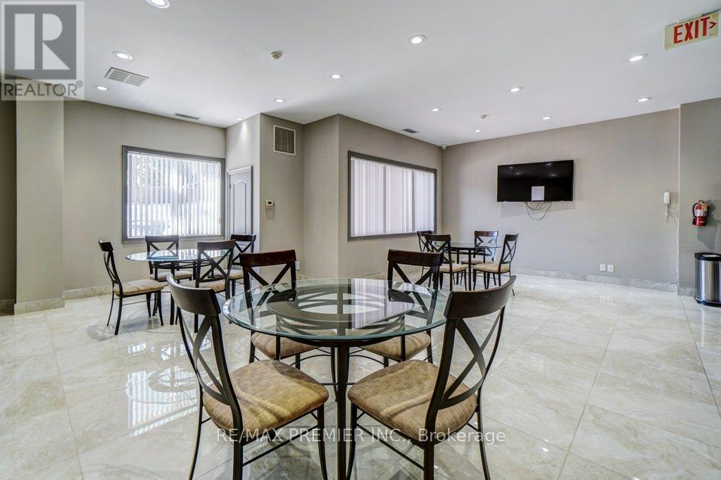 401 - 160 Woodbridge Avenue, Vaughan, Ontario  L4L 0B8 - Photo 32 - N12763930