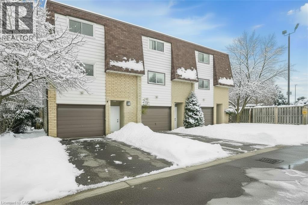36 GREENDALE Drive Unit# 12, Hamilton, Ontario