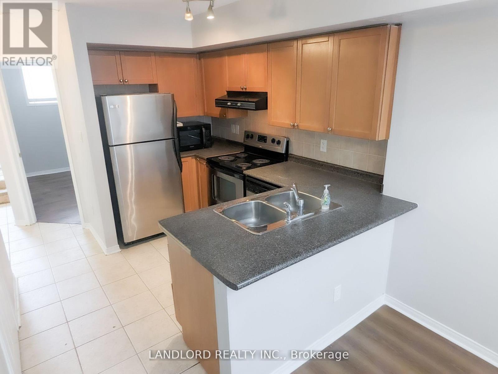 91 - 65 TURNTABLE CRESCENT, Toronto, Ontario