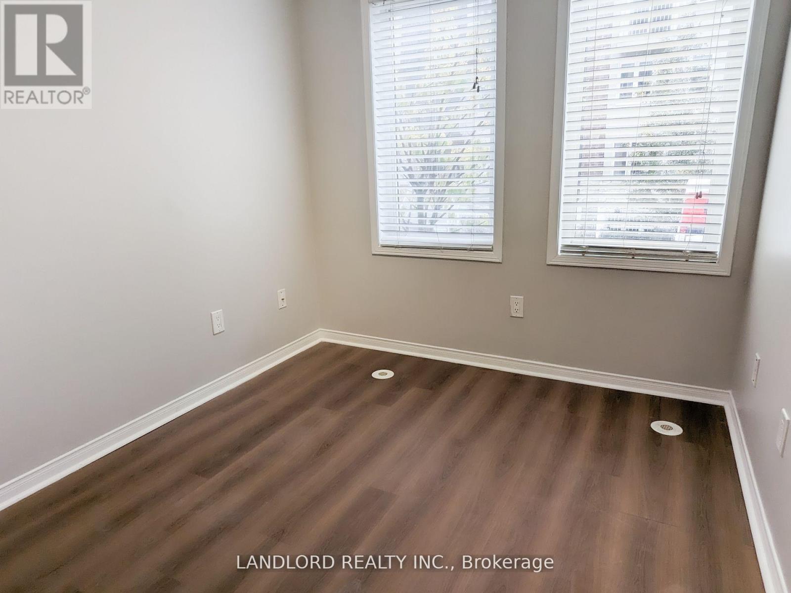 91 - 65 Turntable Crescent, Toronto, Ontario  M6H 4K8 - Photo 13 - W12763746