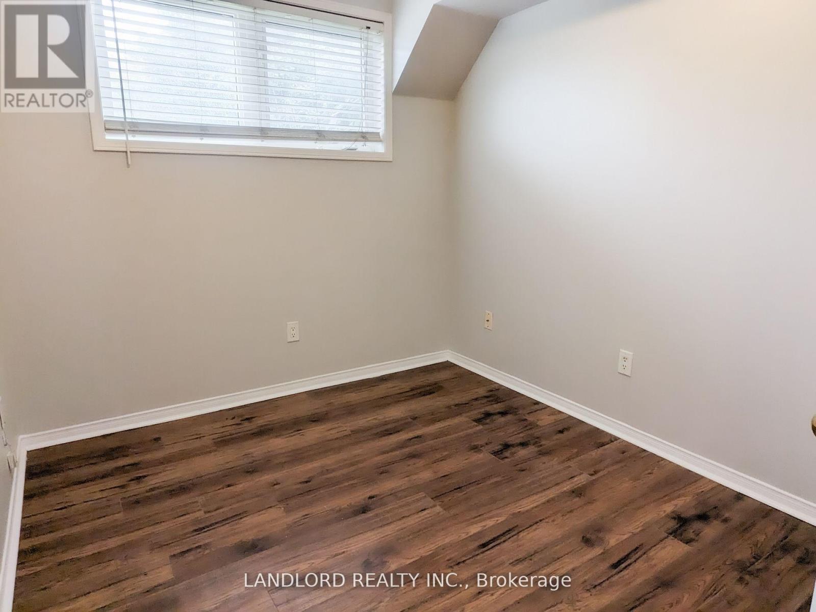 91 - 65 Turntable Crescent, Toronto, Ontario  M6H 4K8 - Photo 16 - W12763746