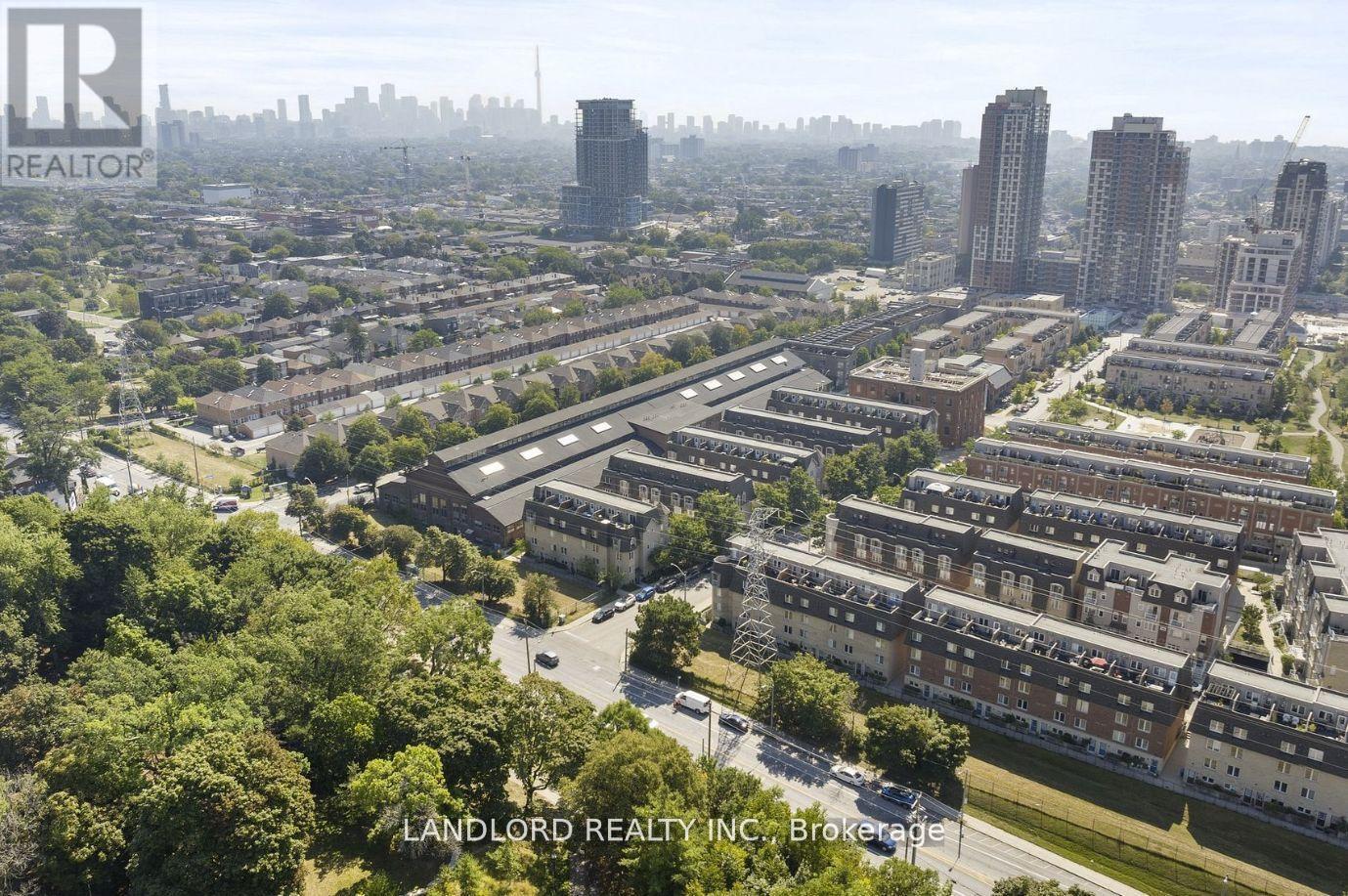 91 - 65 Turntable Crescent, Toronto, Ontario  M6H 4K8 - Photo 18 - W12763746