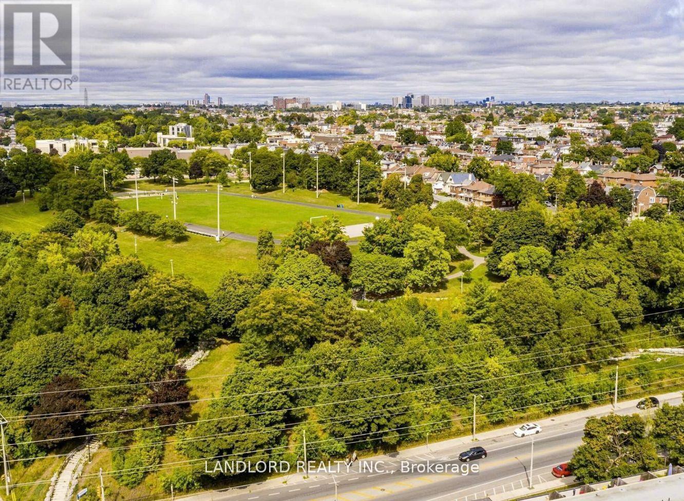 91 - 65 Turntable Crescent, Toronto, Ontario  M6H 4K8 - Photo 20 - W12763746