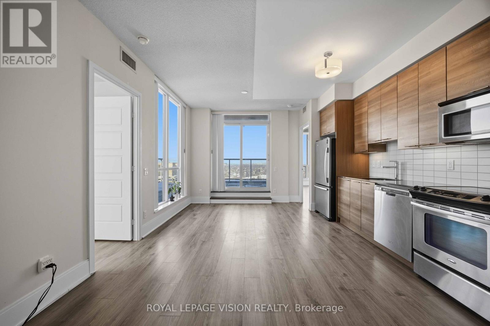 2304 - 15 Viking Lane, Toronto, Ontario  M9B 0A4 - Photo 11 - W12763788