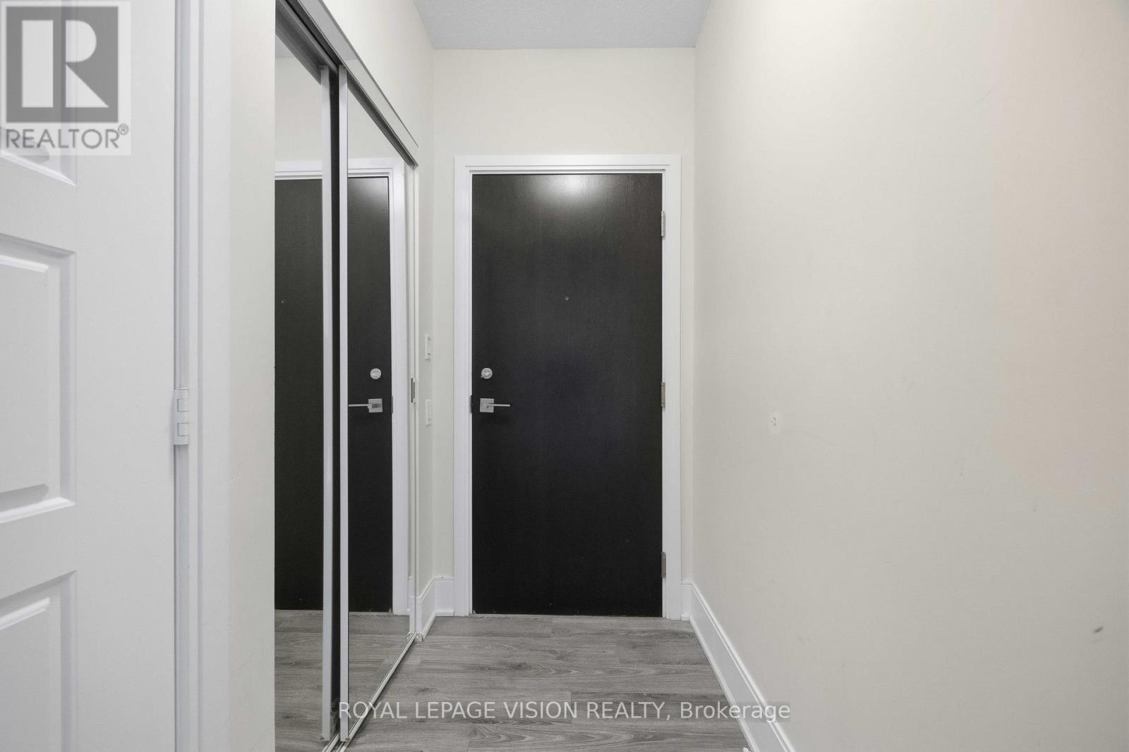 2304 - 15 Viking Lane, Toronto, Ontario  M9B 0A4 - Photo 5 - W12763788