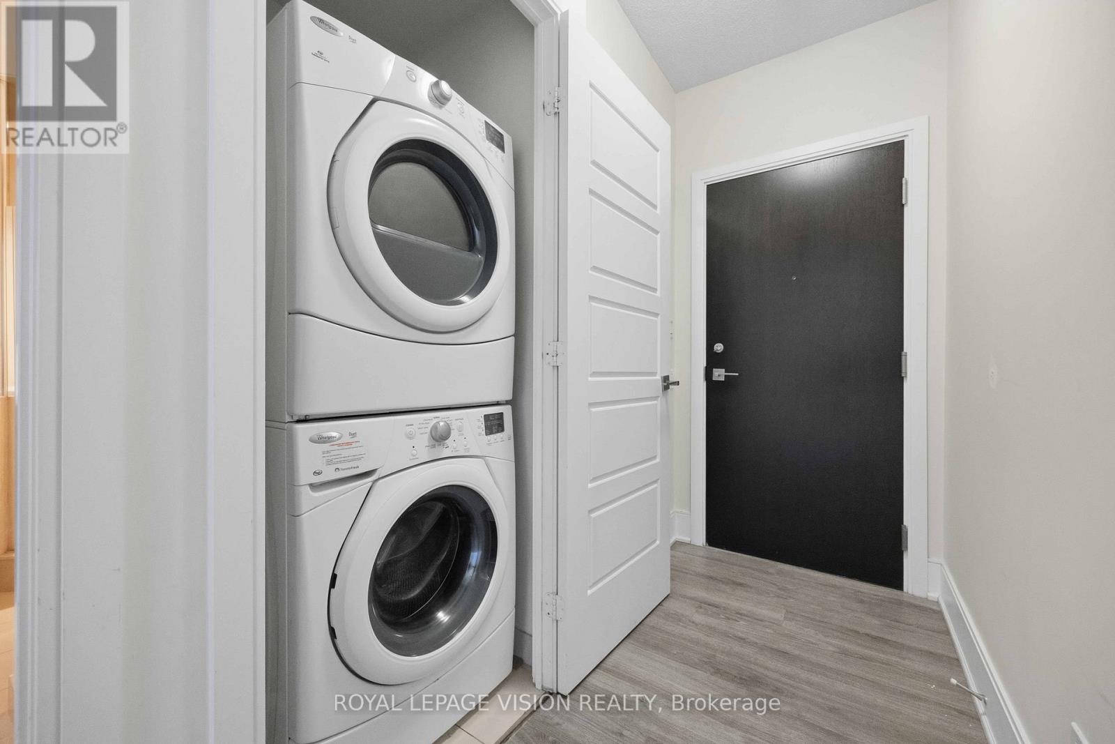 2304 - 15 Viking Lane, Toronto, Ontario  M9B 0A4 - Photo 6 - W12763788