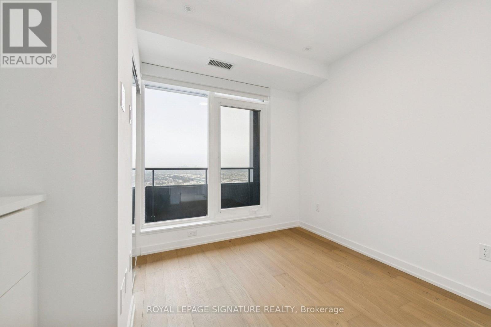 3308 - 395 Square One Drive, Mississauga, Ontario  L5B 0P6 - Photo 13 - W12763810