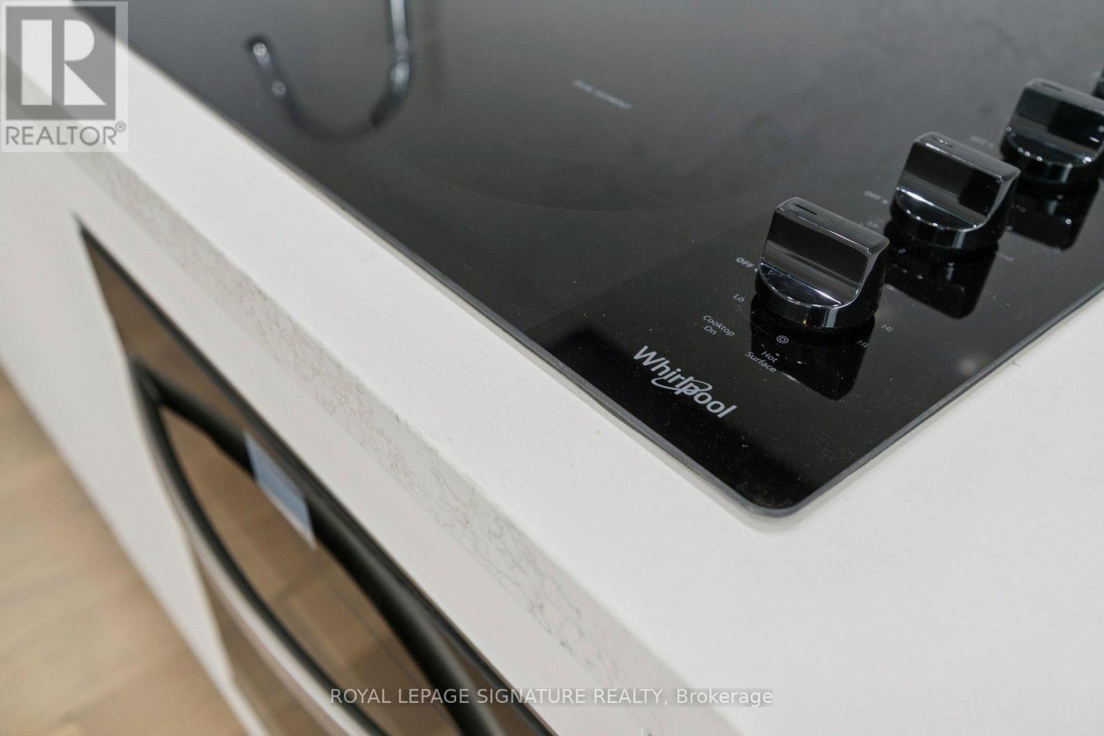 3308 - 395 Square One Drive, Mississauga, Ontario  L5B 0P6 - Photo 25 - W12763810