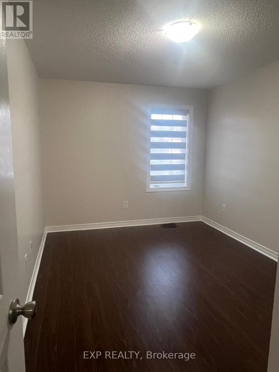 Upper - 10 Dufay Road, Brampton, Ontario  L7A 0B5 - Photo 10 - W12763854