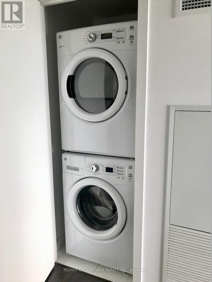 3209 - 2200 Lake Shore Boulevard W, Toronto, Ontario  M8V 1A4 - Photo 17 - W12763880