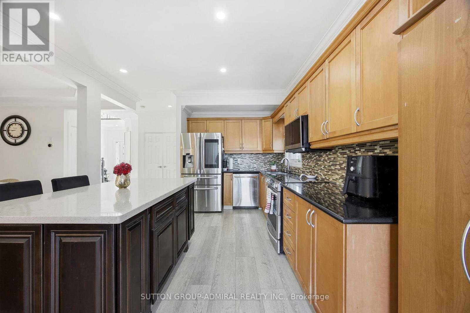 2415 Valley Heights Crescent, Oakville, Ontario  L6H 6X2 - Photo 11 - W12763934