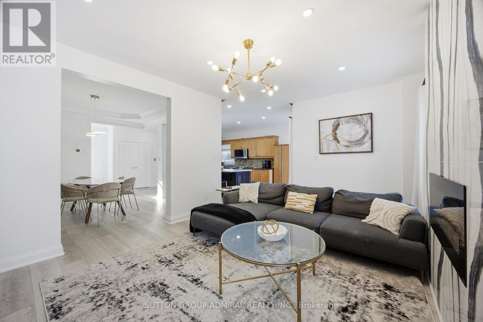 2415 Valley Heights Crescent, Oakville, Ontario  L6H 6X2 - Photo 15 - W12763934