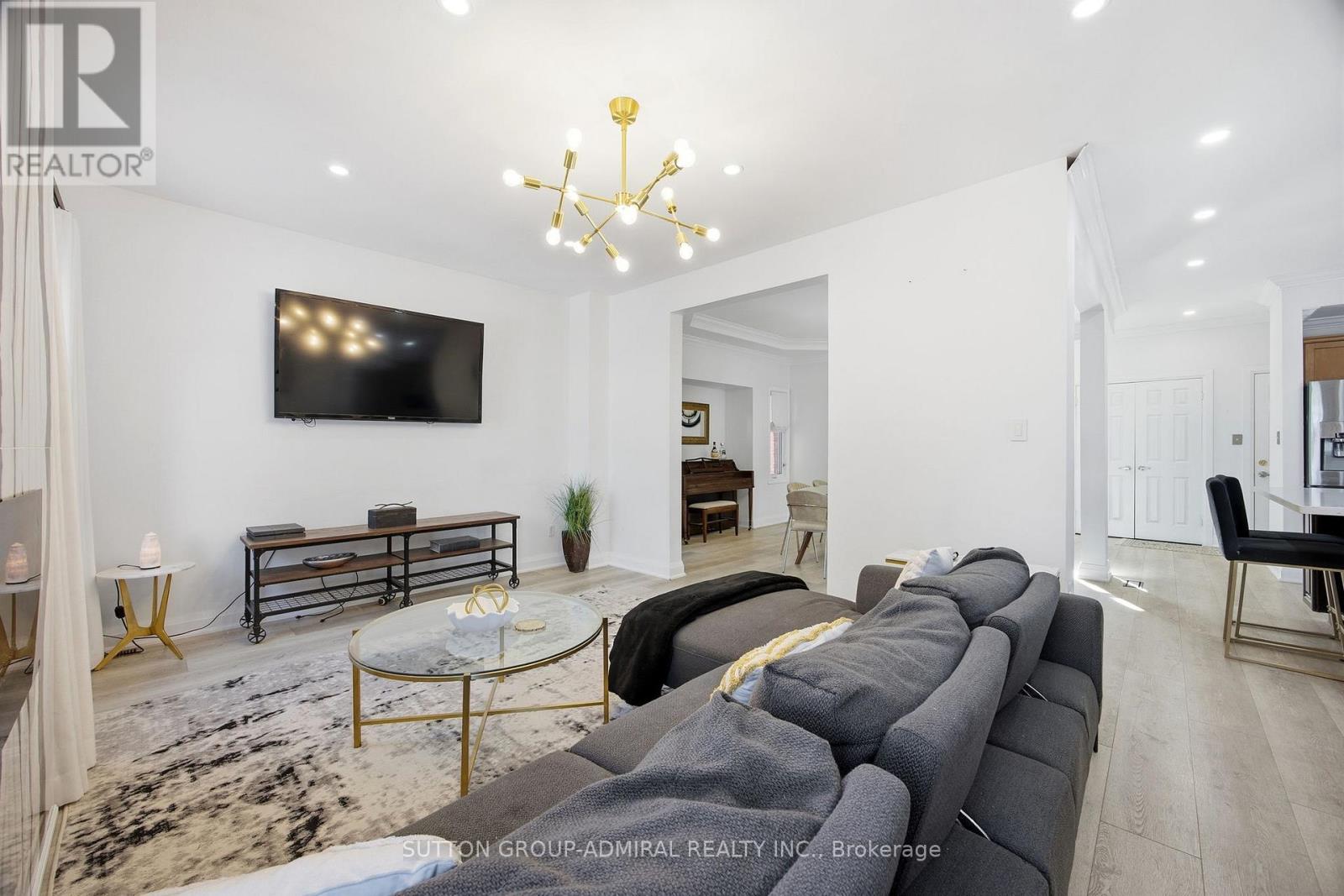 2415 Valley Heights Crescent, Oakville, Ontario  L6H 6X2 - Photo 17 - W12763934