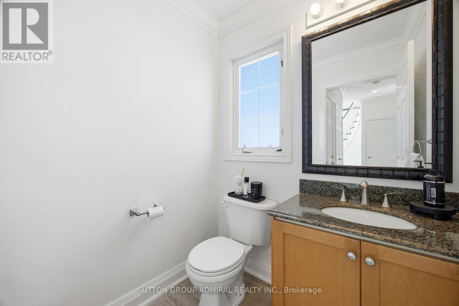 2415 Valley Heights Crescent, Oakville, Ontario  L6H 6X2 - Photo 18 - W12763934