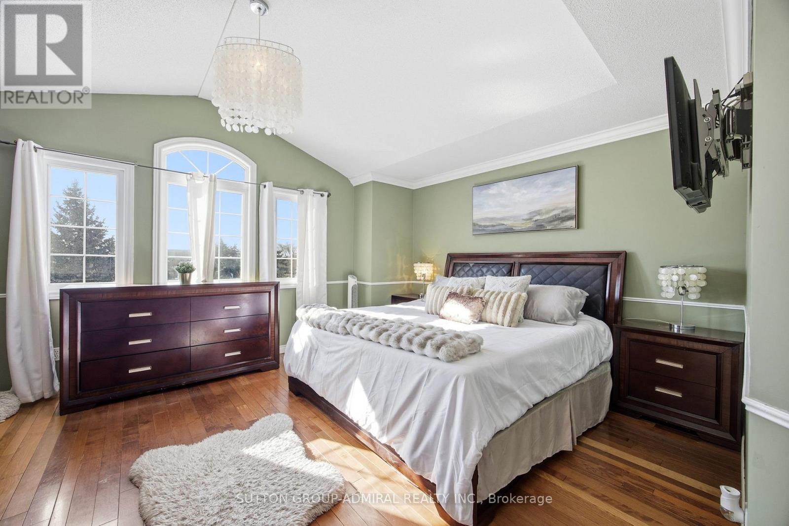 2415 Valley Heights Crescent, Oakville, Ontario  L6H 6X2 - Photo 20 - W12763934