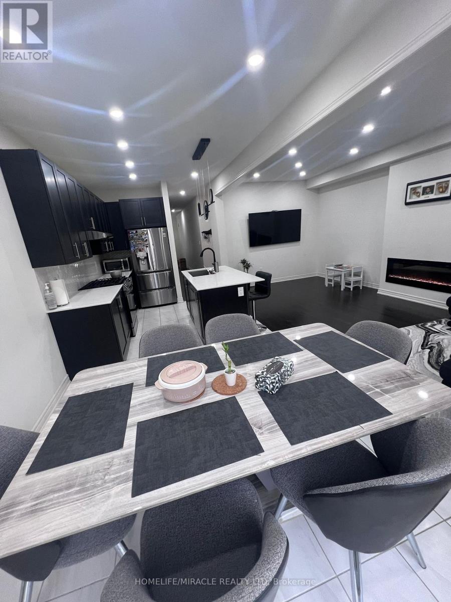 85 Cobriza Crescent, Brampton, Ontario  L7A 5A6 - Photo 12 - W12763972