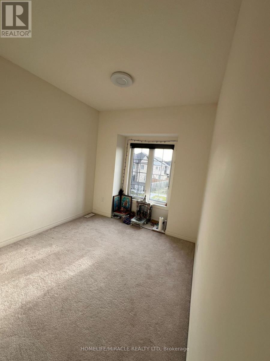 85 Cobriza Crescent, Brampton, Ontario  L7A 5A6 - Photo 25 - W12763972