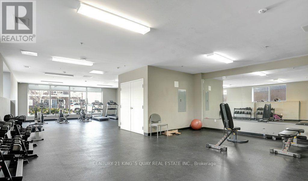 620 - 251 Hemlock Street, Waterloo, Ontario  N2L 0H2 - Photo 6 - X12763828