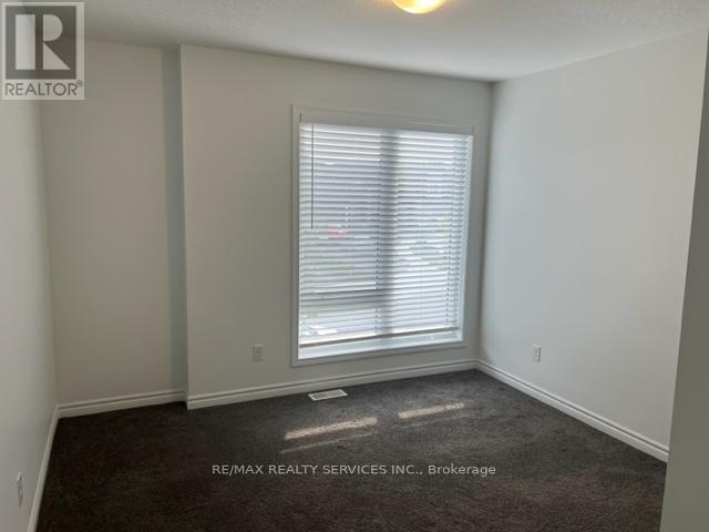 920 Tartan Court, Kitchener, Ontario  N2R 0N2 - Photo 16 - X12763888