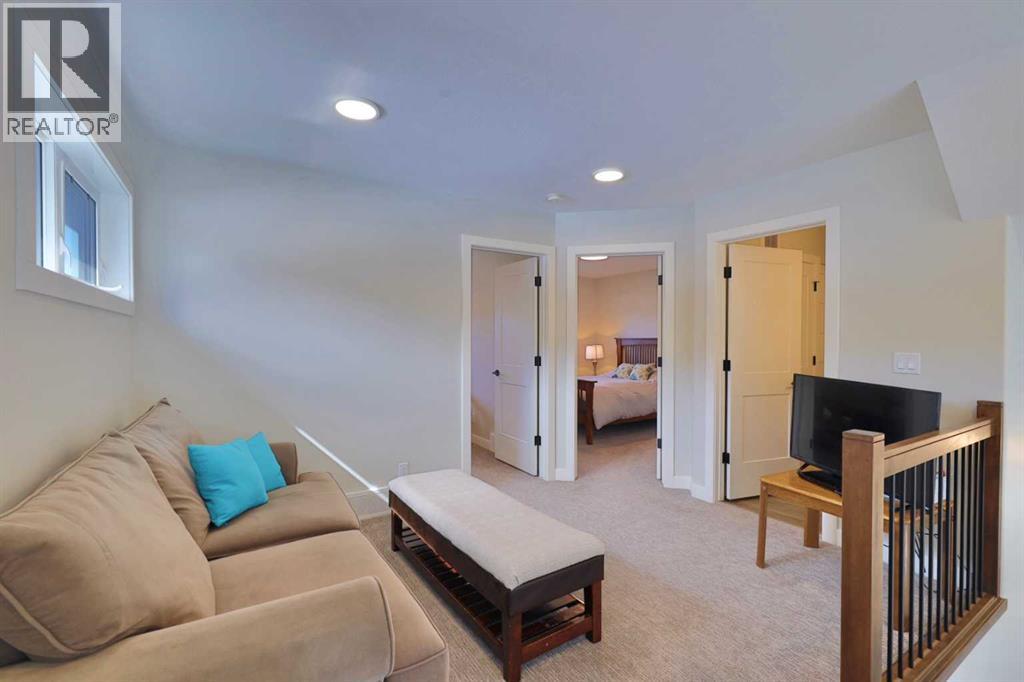 351 Elizabeth Avenue, Nordegg, Alberta  T0M 2H0 - Photo 33 - A2284009