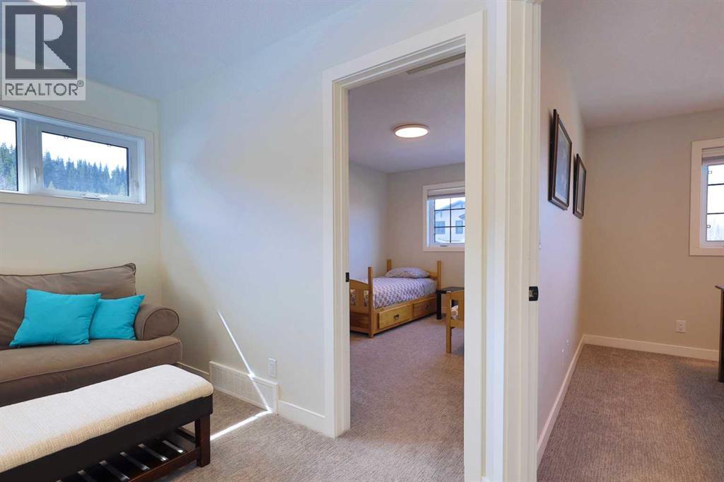 351 Elizabeth Avenue, Nordegg, Alberta  T0M 2H0 - Photo 35 - A2284009