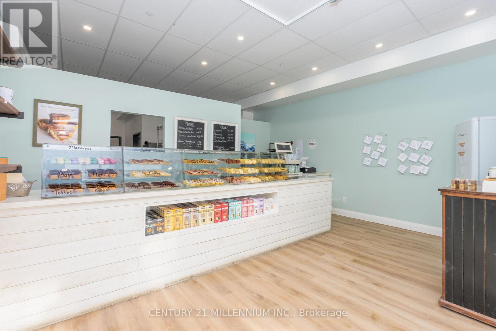 17 Armstrong Street, Orangeville, Ontario  L9W 3H6 - Photo 12 - W12763786