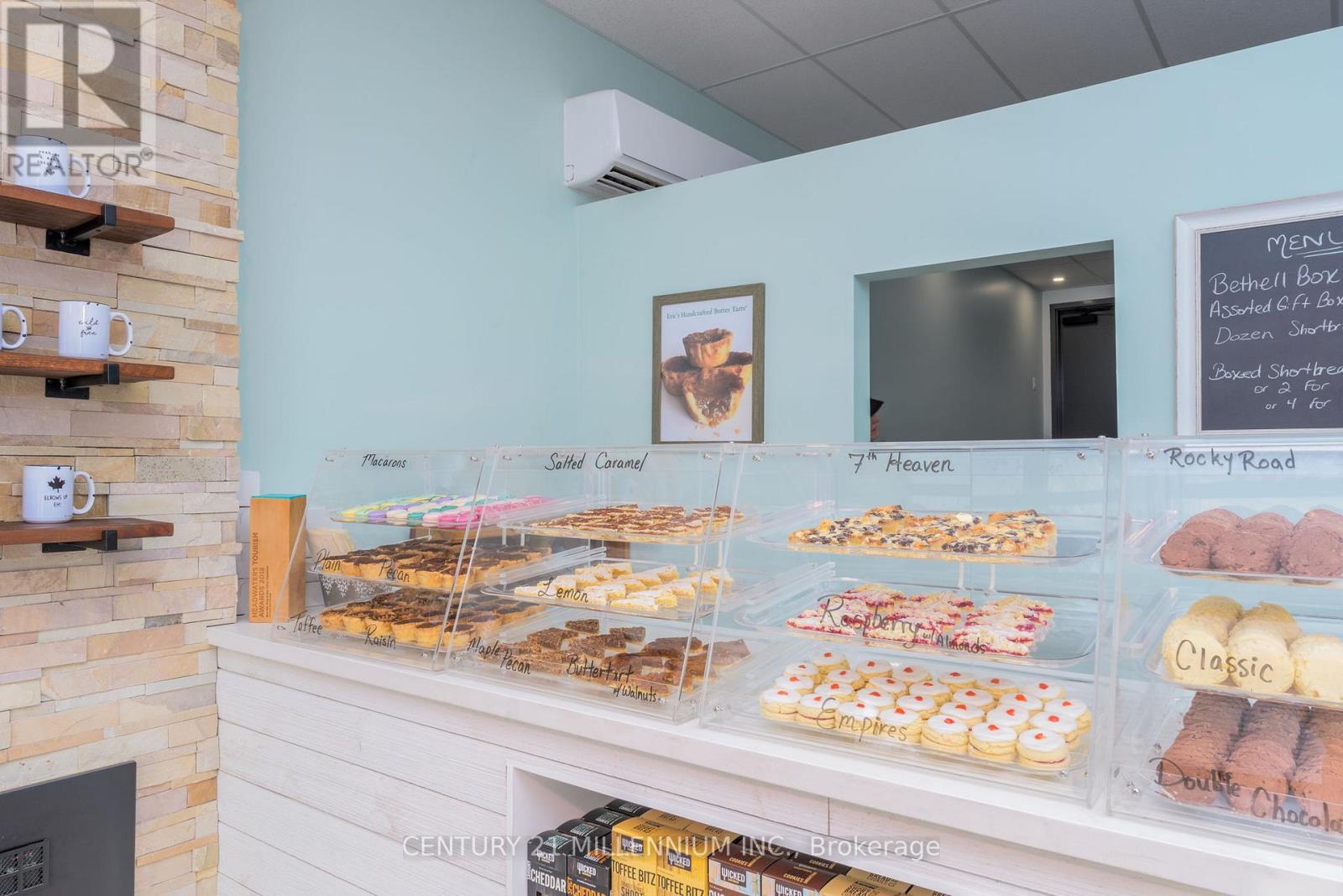 17 Armstrong Street, Orangeville, Ontario  L9W 3H6 - Photo 10 - W12763786