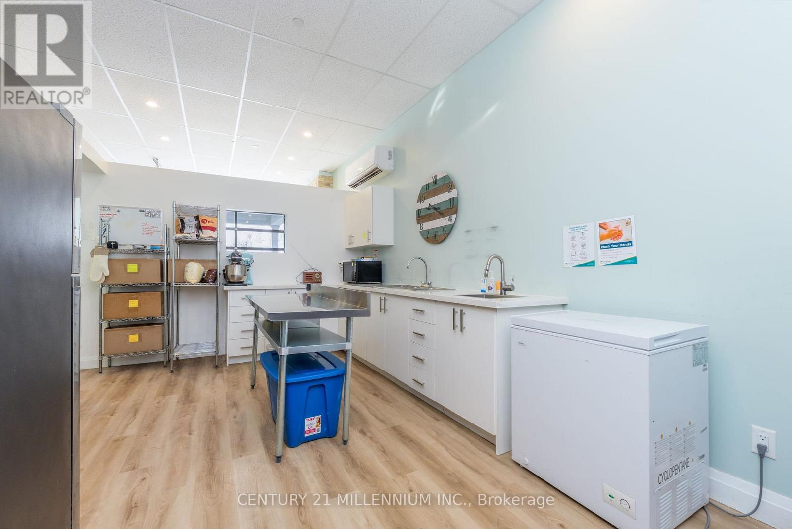 17 Armstrong Street, Orangeville, Ontario  L9W 3H6 - Photo 20 - W12763786