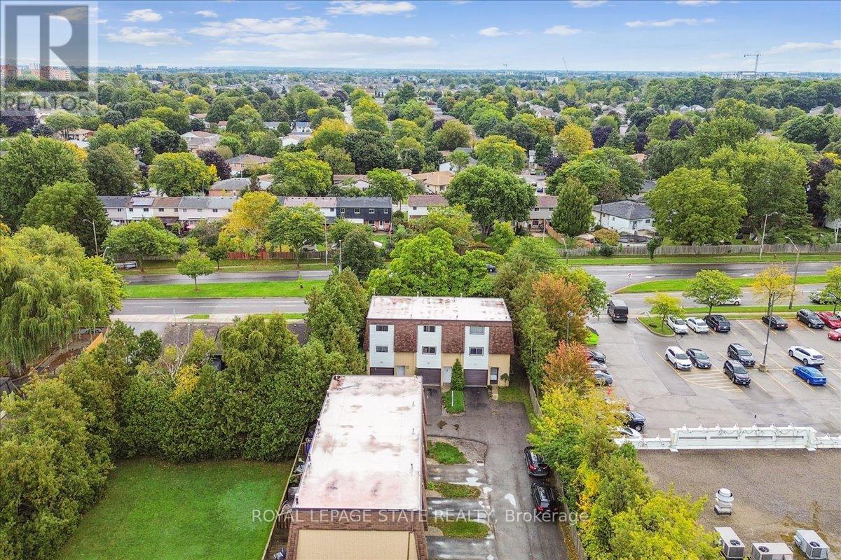 12 - 36 Greendale Drive, Hamilton, Ontario  L9C 5Z4 - Photo 21 - X12556028