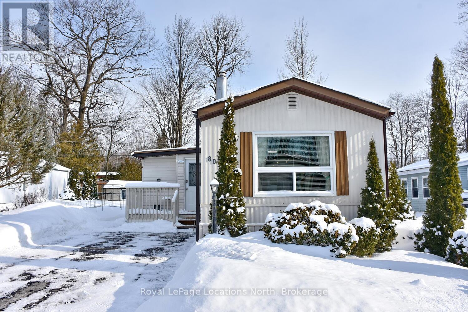 80 Georgian  Glen Drive, Wasaga Beach, Ontario  L9Z 1K8 - Photo 2 - S12763998